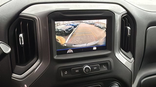 Used 2022 Chevrolet Silverado 1500 Custom AWD/4WD image 26