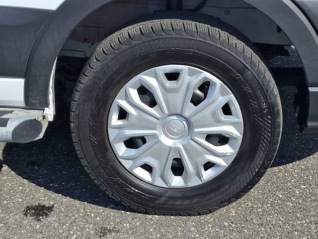 Used 2025 Ford Transit 250 Low Roof w/ Exterior Upgrade Package RWD image 28