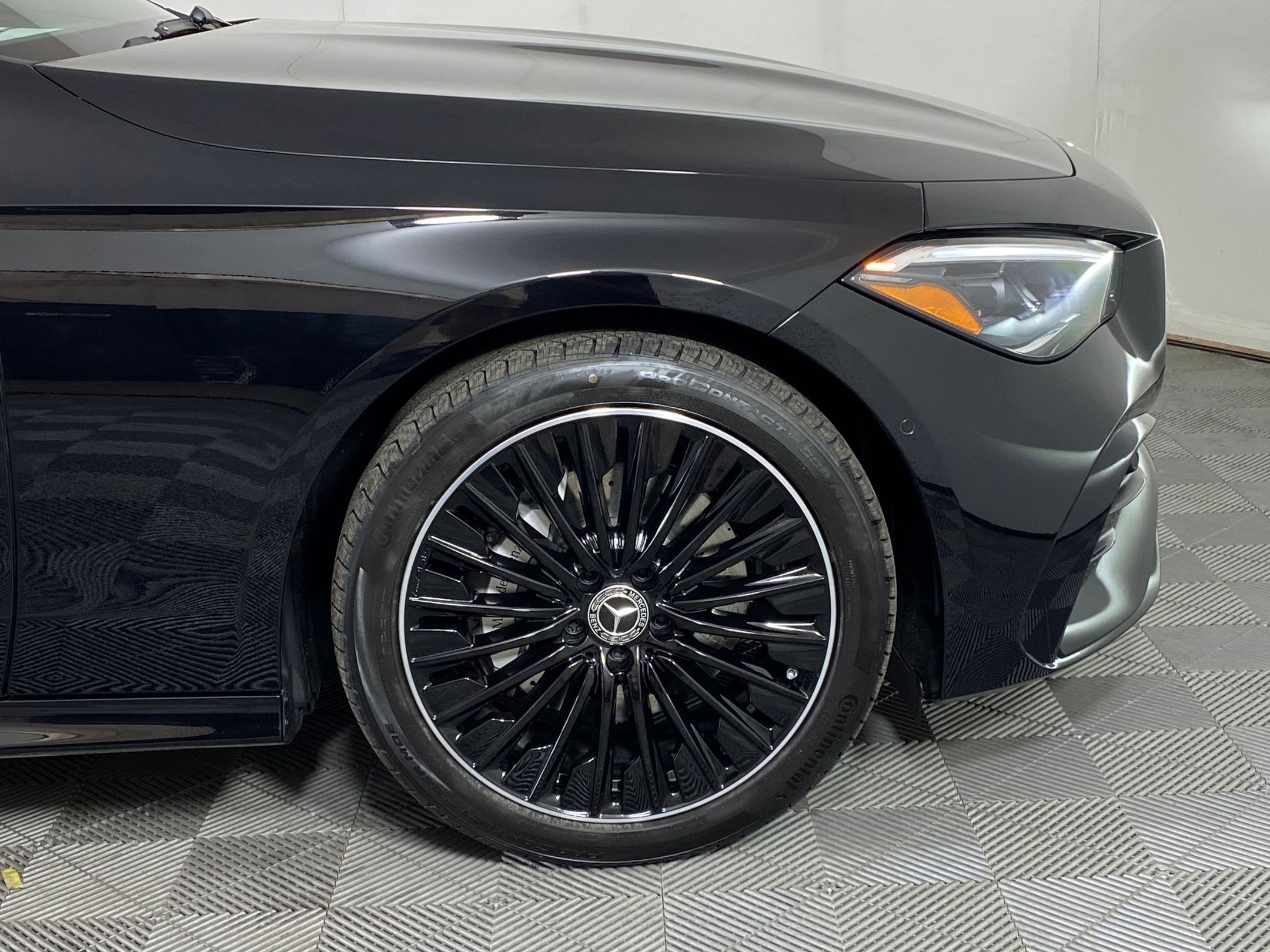 New 2026 Mercedes-Benz CLE 300 4MATIC Cabriolet image 10