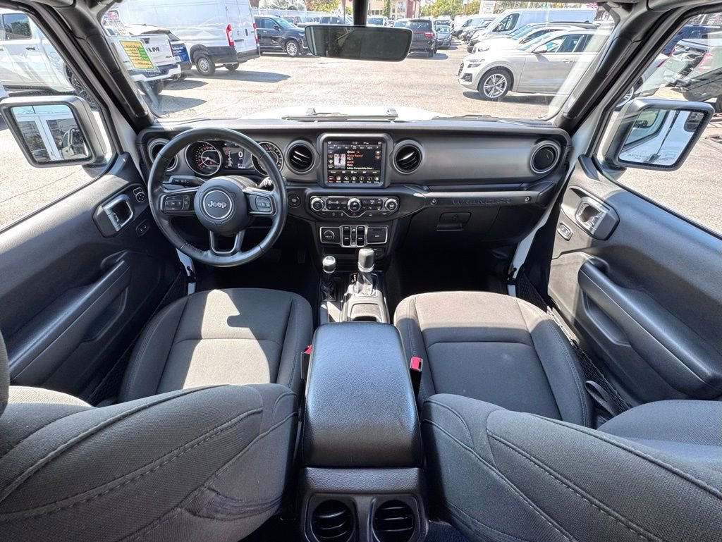 Certified 2022 Jeep Wrangler Unlimited Sport image 10