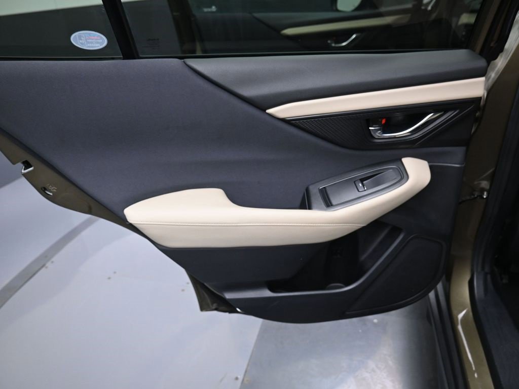 Used 2020 Subaru Outback Premium image 27