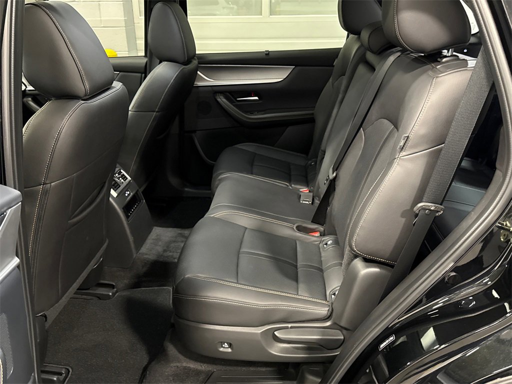 Certified 2024 MAZDA CX-90 Plug-In Hybrid w/ Preferred image 8