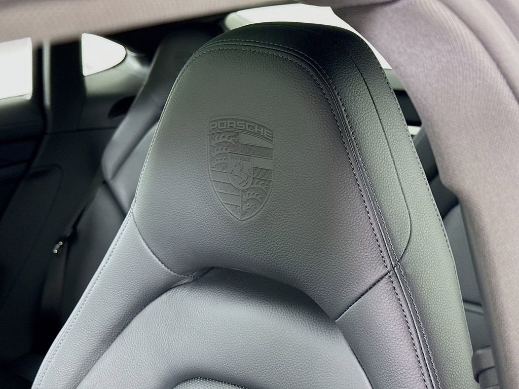 Certified 2023 Porsche Panamera Platinum Edition RWD image 15