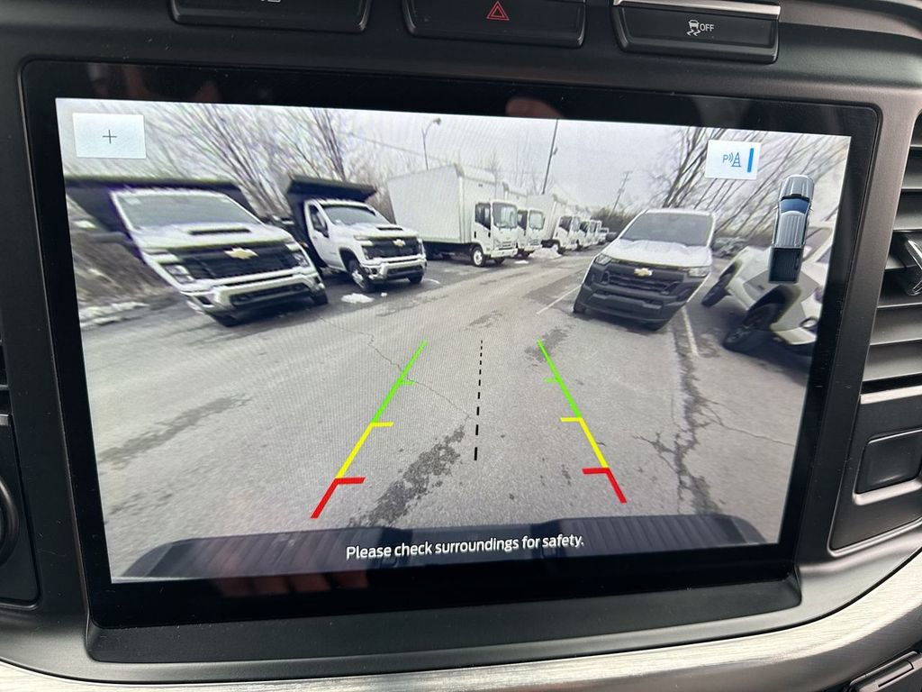 Used 2023 Ford F150 Lariat w/ Trailer Tow Package image 17