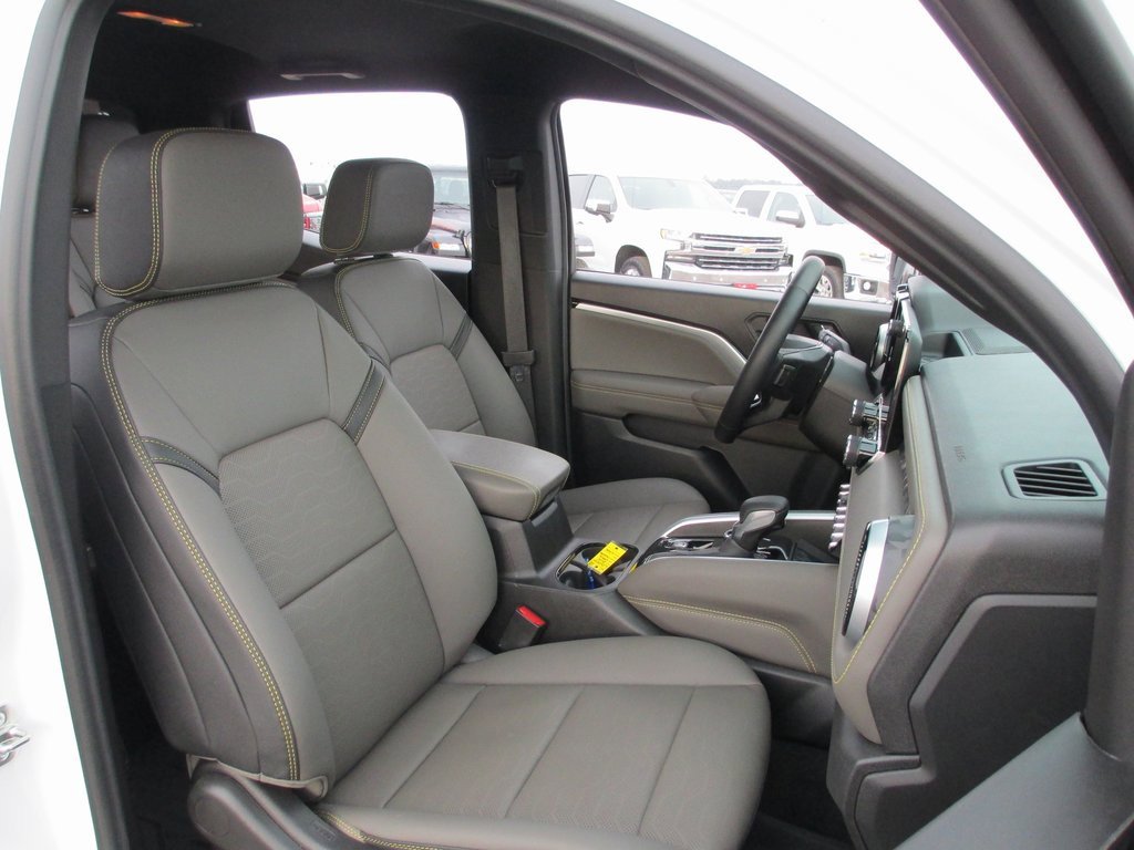 Certified 2025 Chevrolet Colorado ZR2 w/ Technology Package image 20