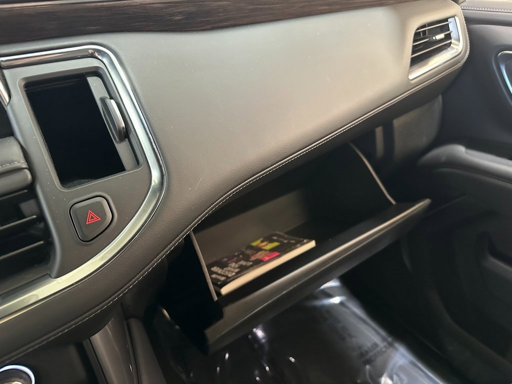 Used 2024 Chevrolet Tahoe LT image 30