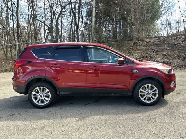Used 2019 Ford Escape SE AWD/4WD image 3
