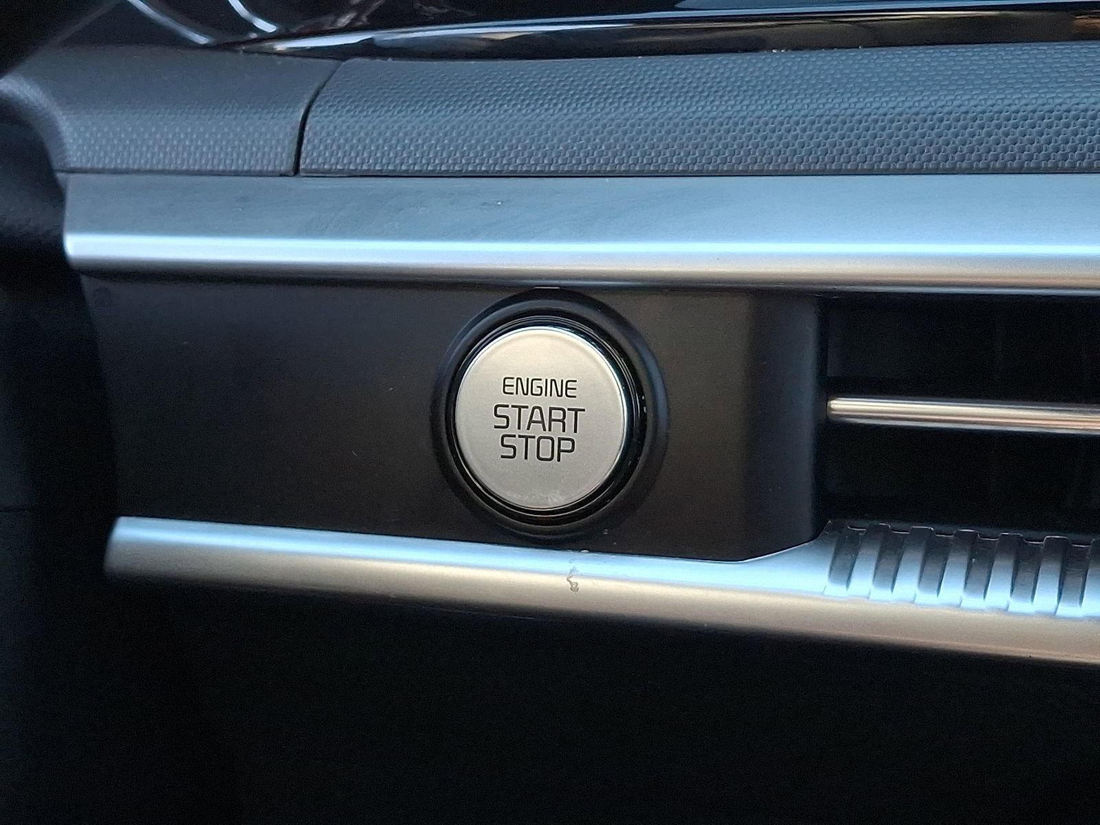 Used 2024 Kia K5 GT-Line image 23