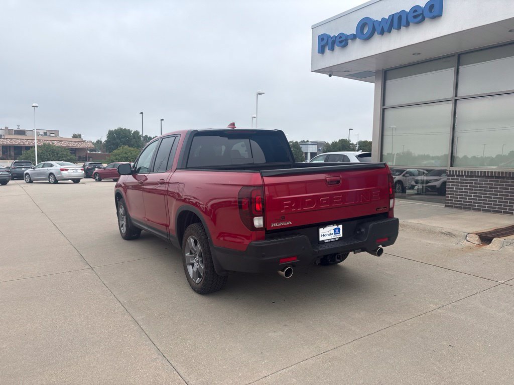 Used 2025 Honda Ridgeline TrailSport image 7