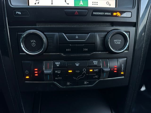 Used 2018 Ford Explorer XLT w/ Equipment Group 202A image 27