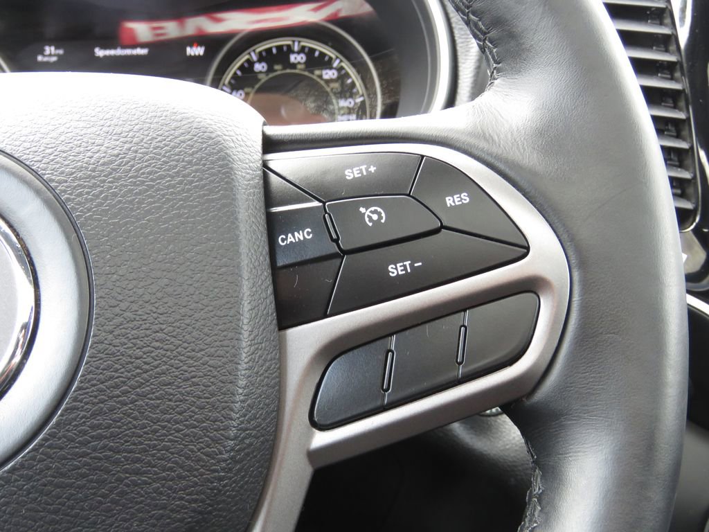 Used 2019 Jeep Cherokee Limited image 23