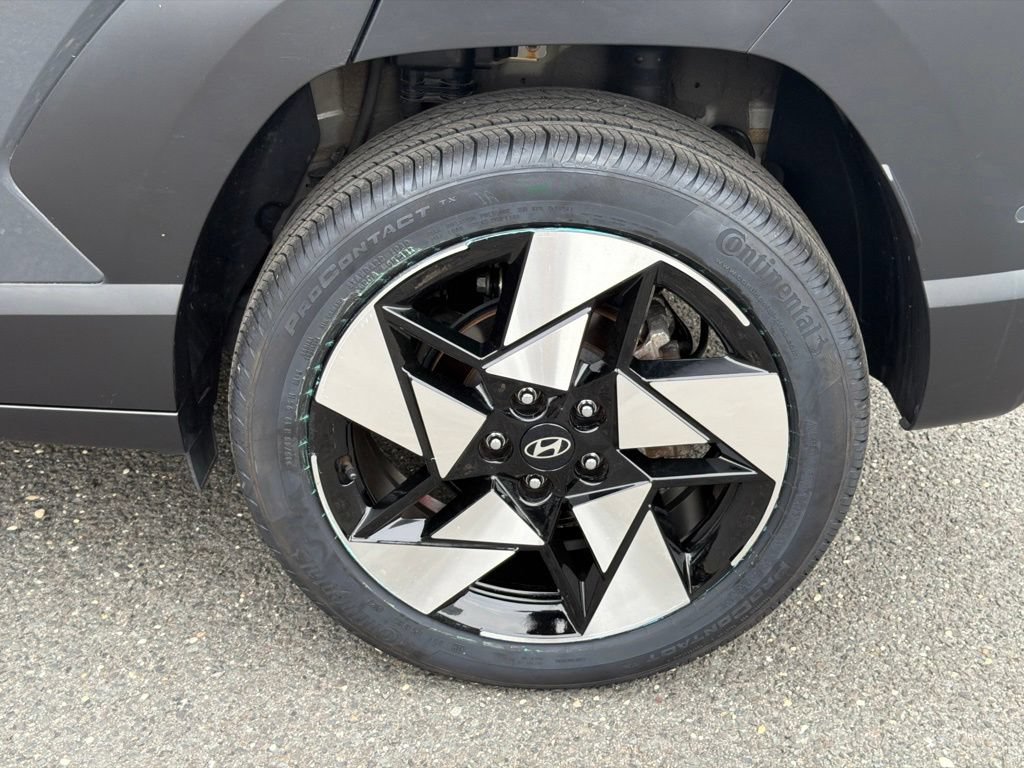Certified 2024 Hyundai Kona Limited AWD/4WD image 6