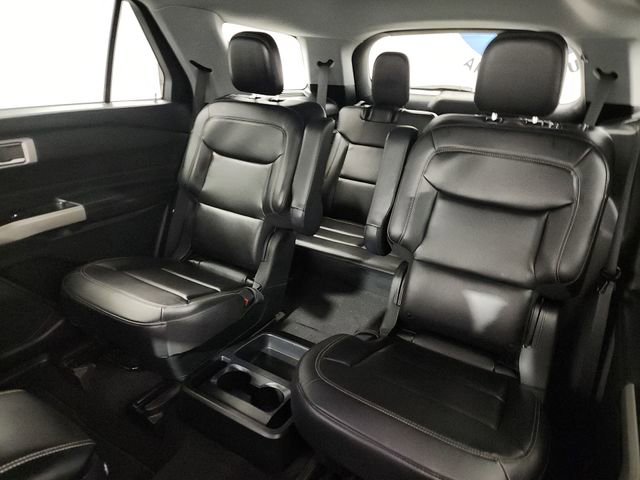 Used 2021 Ford Explorer XLT w/ Equipment Group 202A image 28