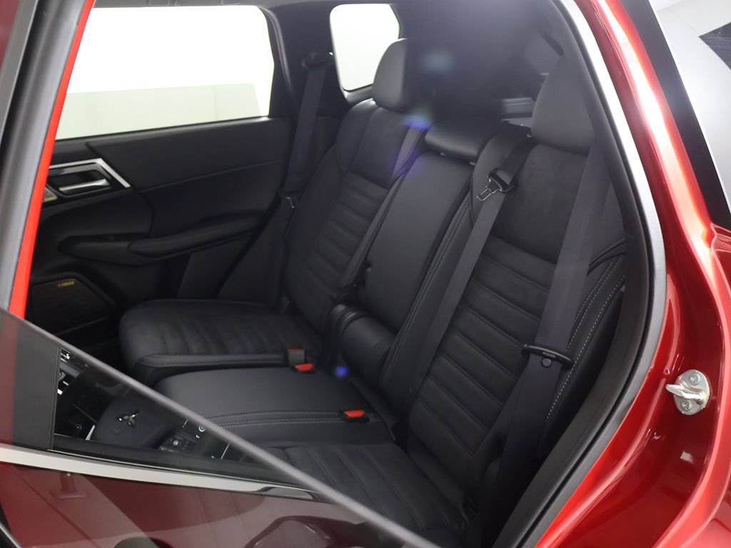 New 2026 Mitsubishi Outlander SE FWD image 33