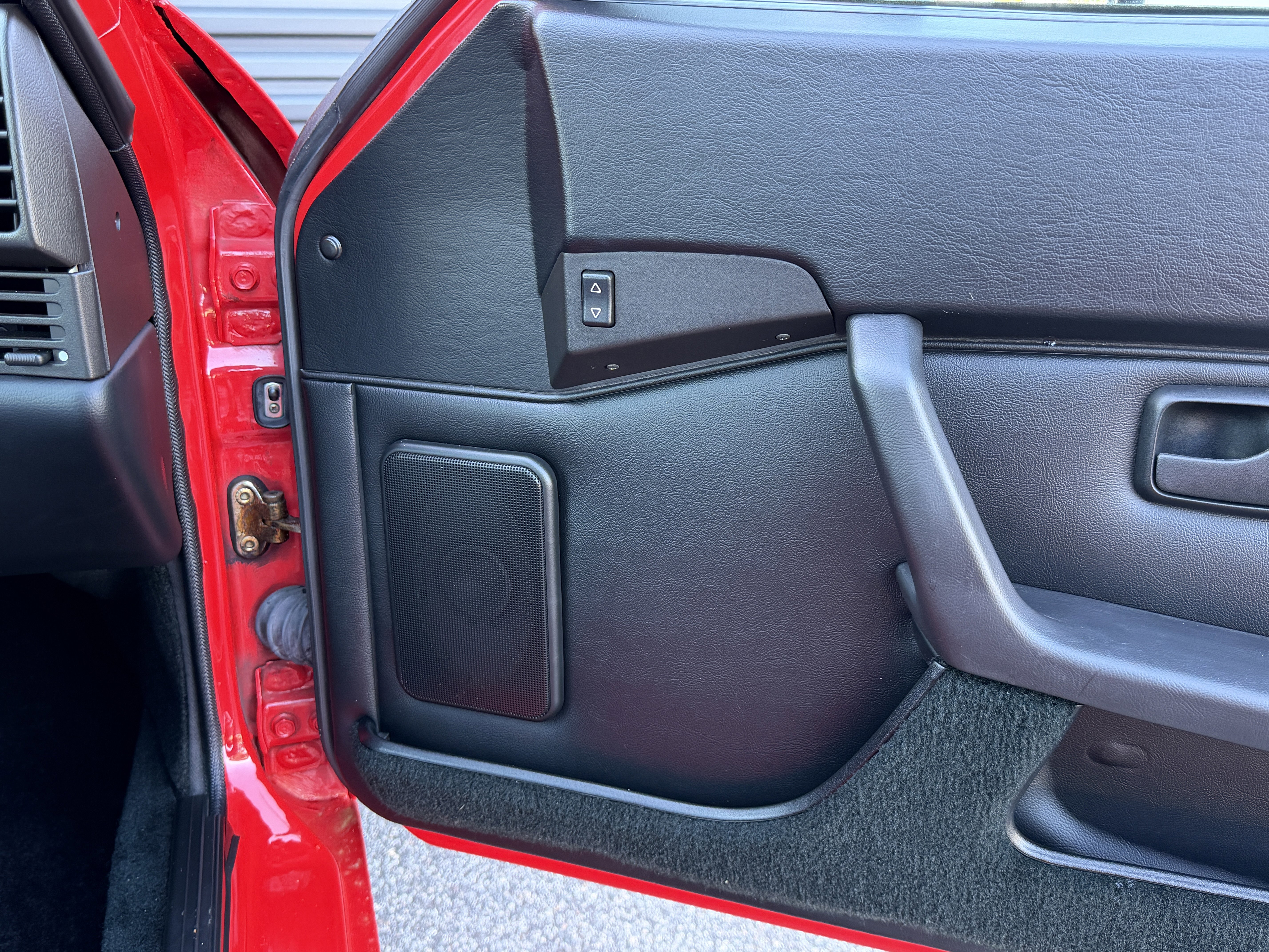 Used 1989 Porsche 944 Coupe image 20