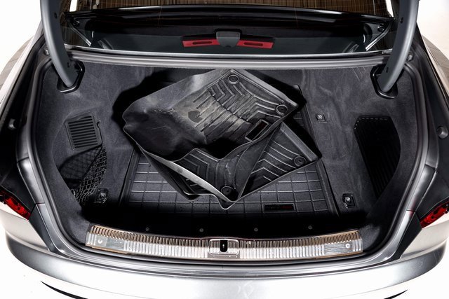 Used 2024 Audi S8 w/ S8 Comfort Plus Package image 5