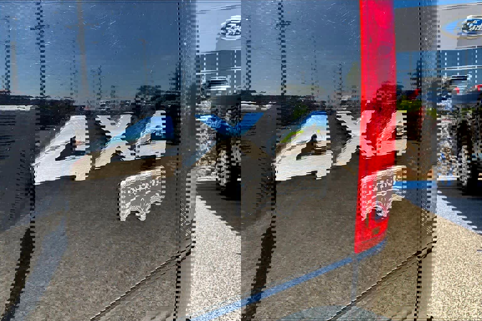 Used 2006 Dodge Ram 3500 Truck Laramie w/ Trailer Tow Group image 9