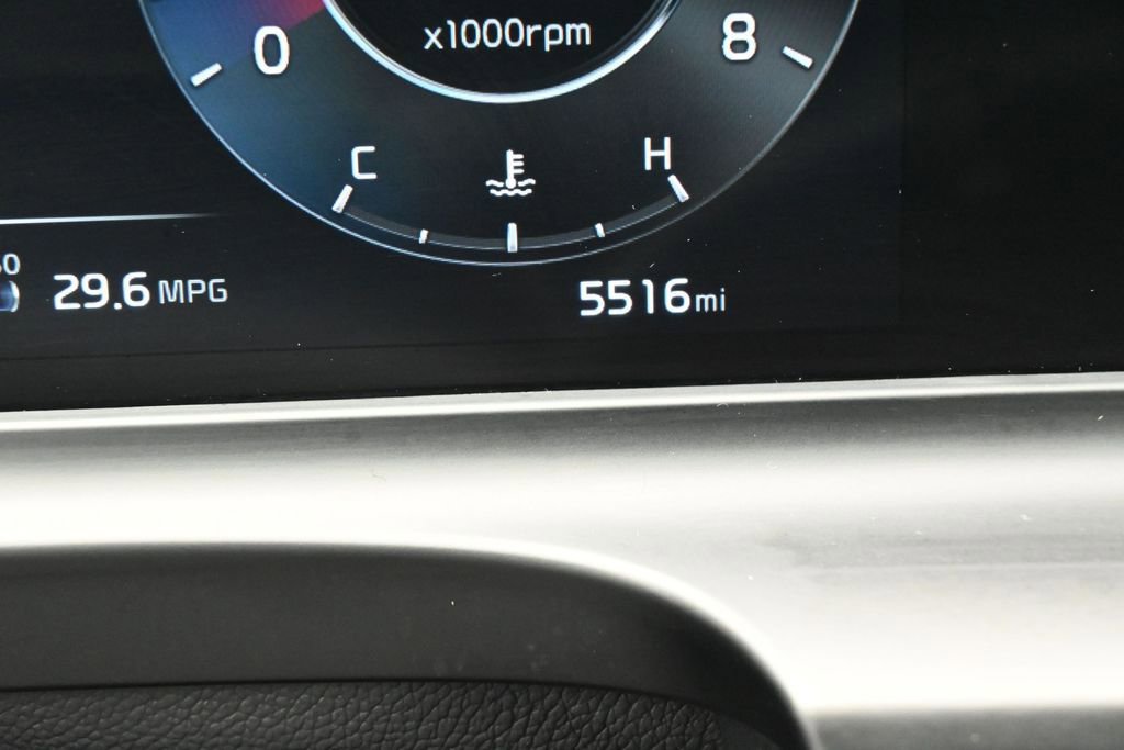 Used 2025 Kia Seltos EX AWD/4WD image 16