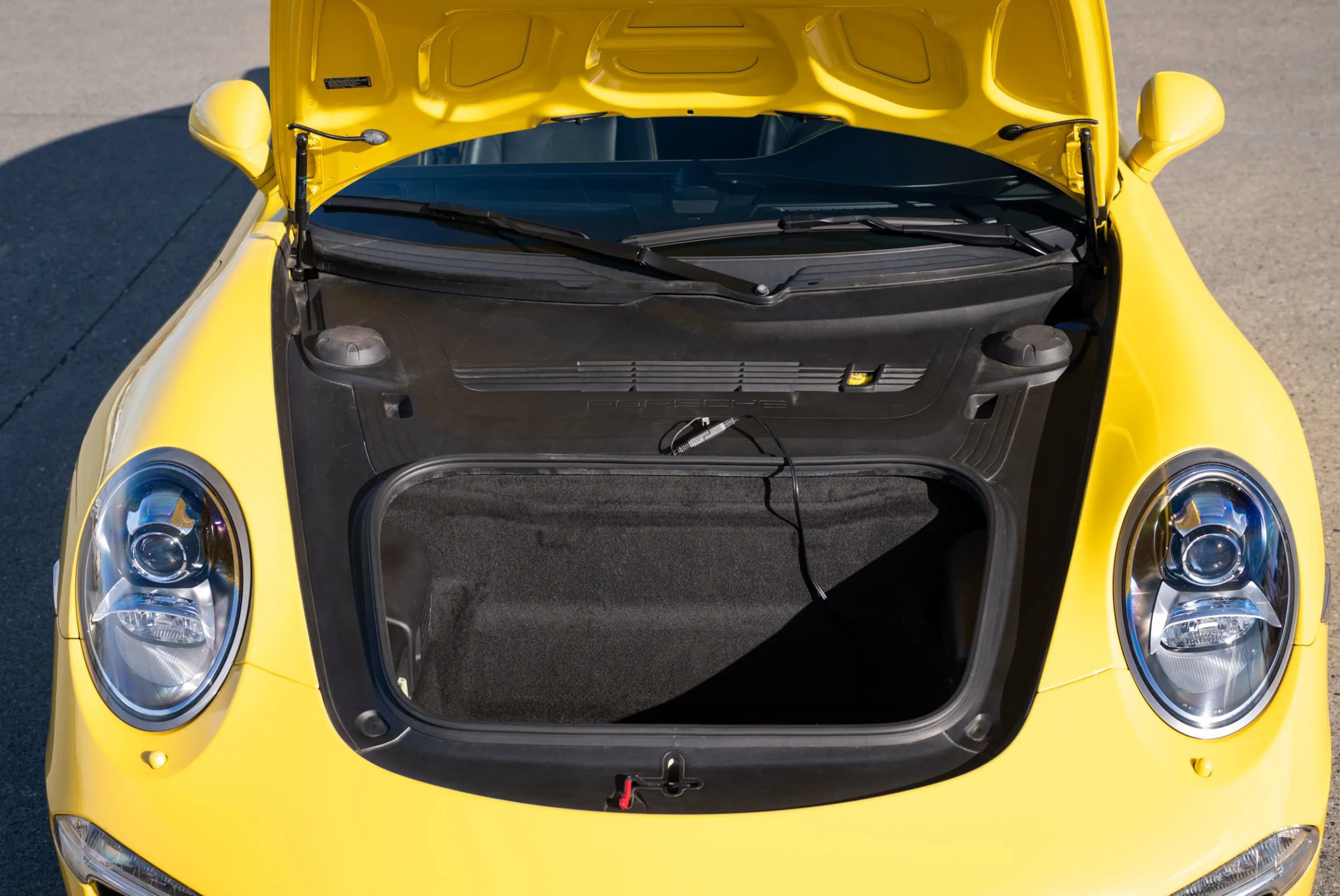 Used 2014 Porsche 911 Carrera 4S image 51