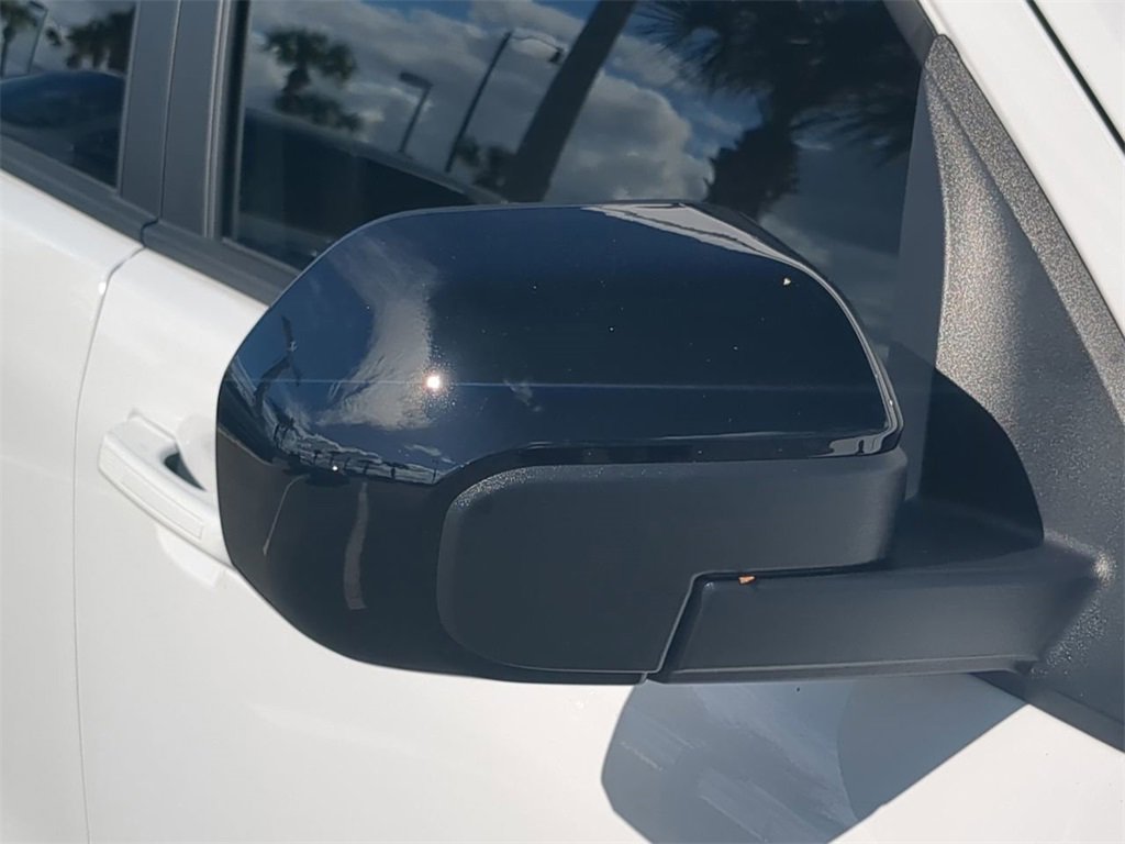 Used 2024 Ford Maverick Lariat image 11