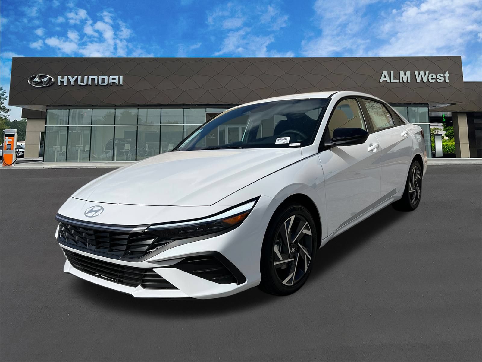 Certified 2025 Hyundai Elantra Sport FWD image 1