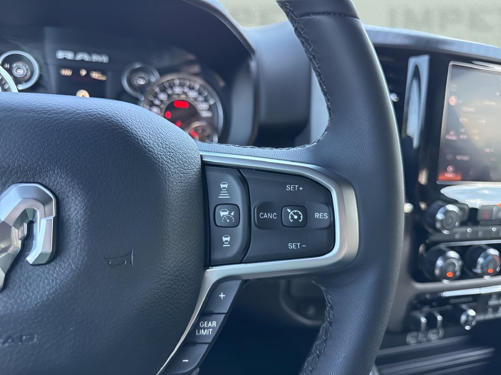 Used 2025 RAM 1500 Big Horn RWD image 17
