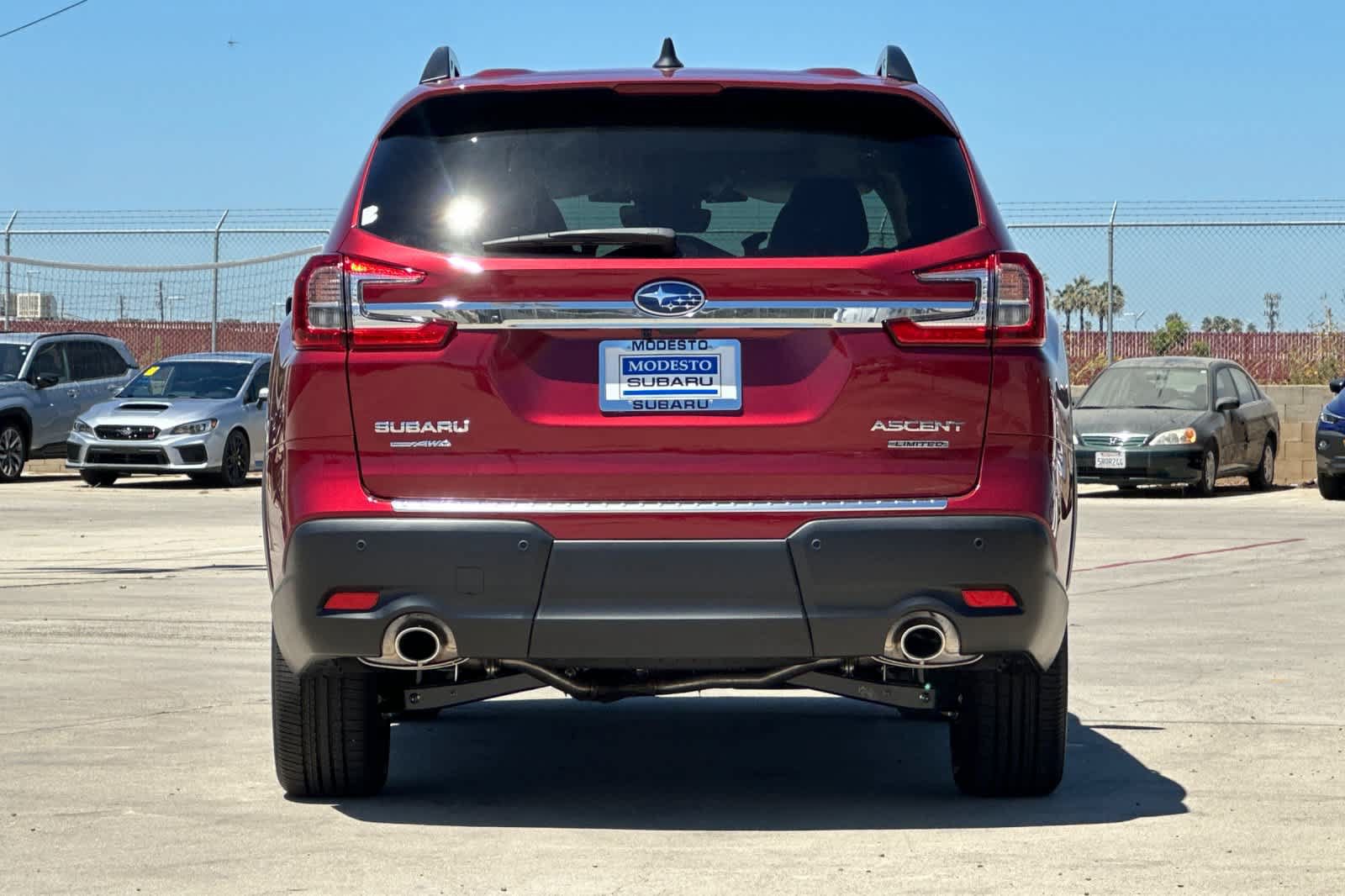 New 2026 Subaru Ascent Limited w/ Popular Package #2 AWD/4WD image 4
