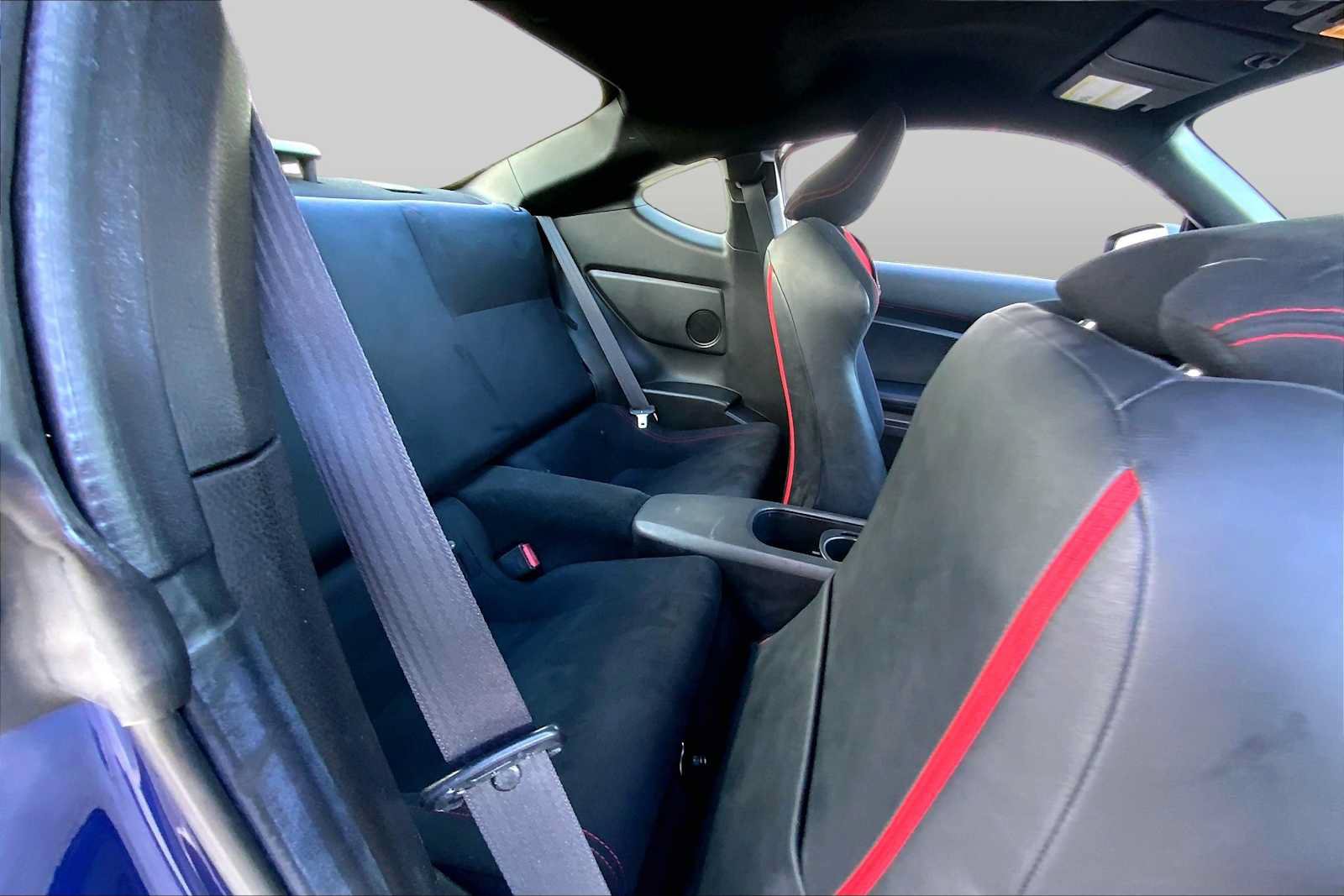 Used 2015 Scion FR-S RWD image 17