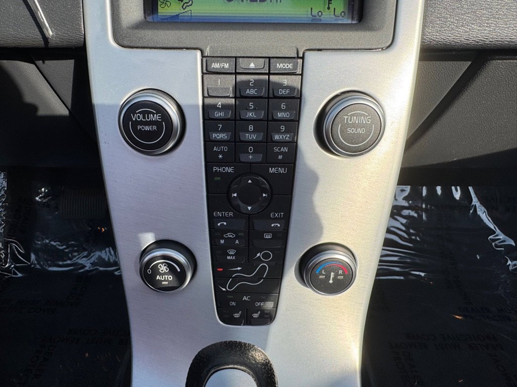 Used 2012 Volvo C70 T5 image 38