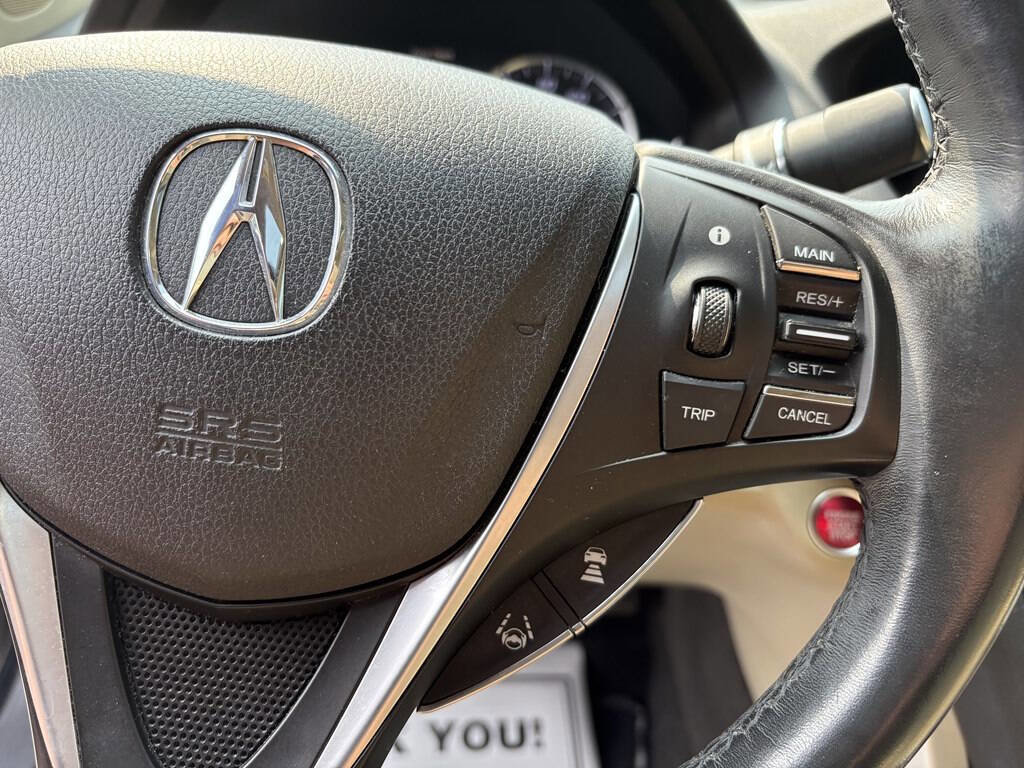 Used 2018 Acura TLX image 19