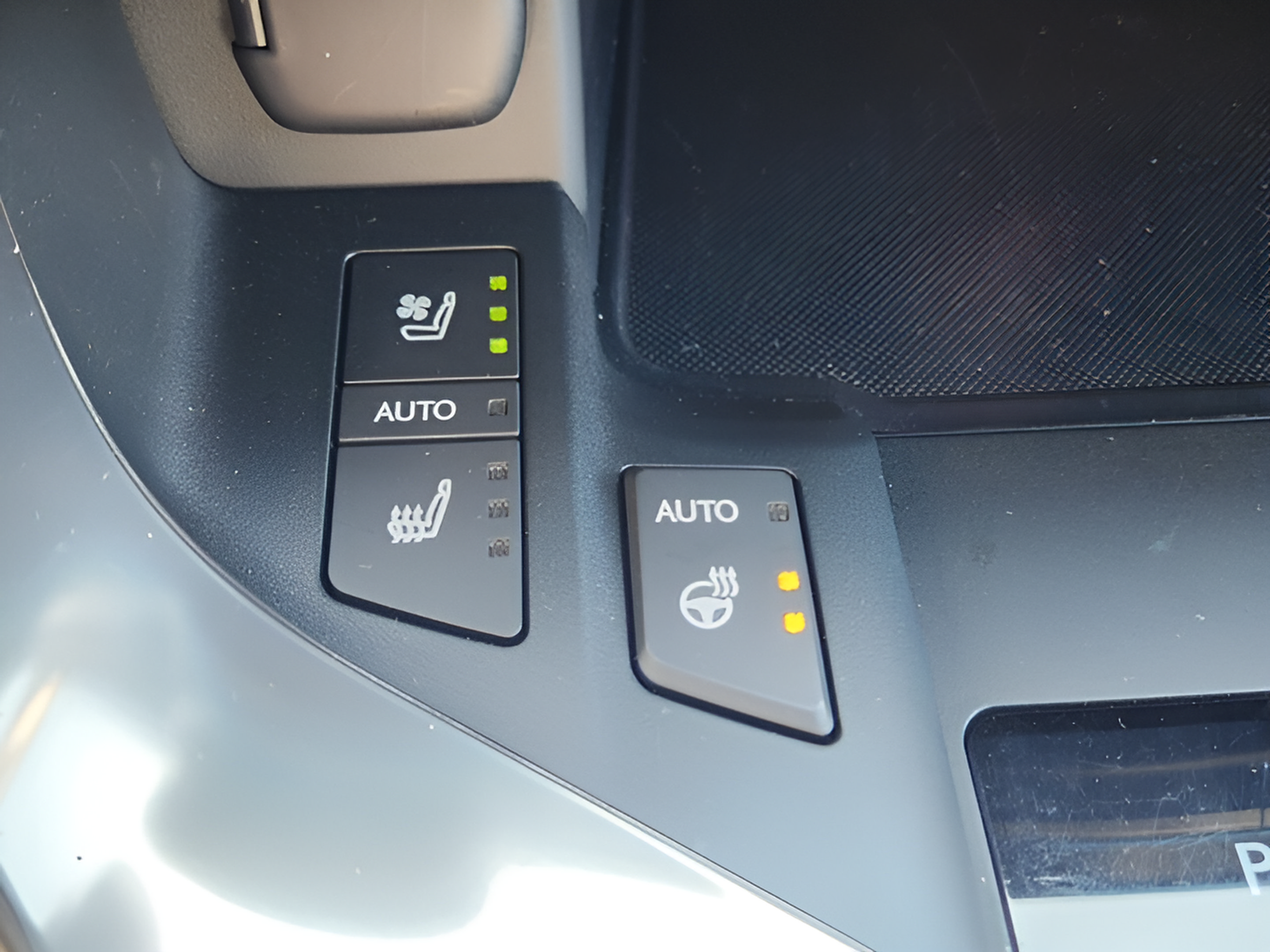 Used 2024 Lexus LX 600 F Sport AWD/4WD image 22