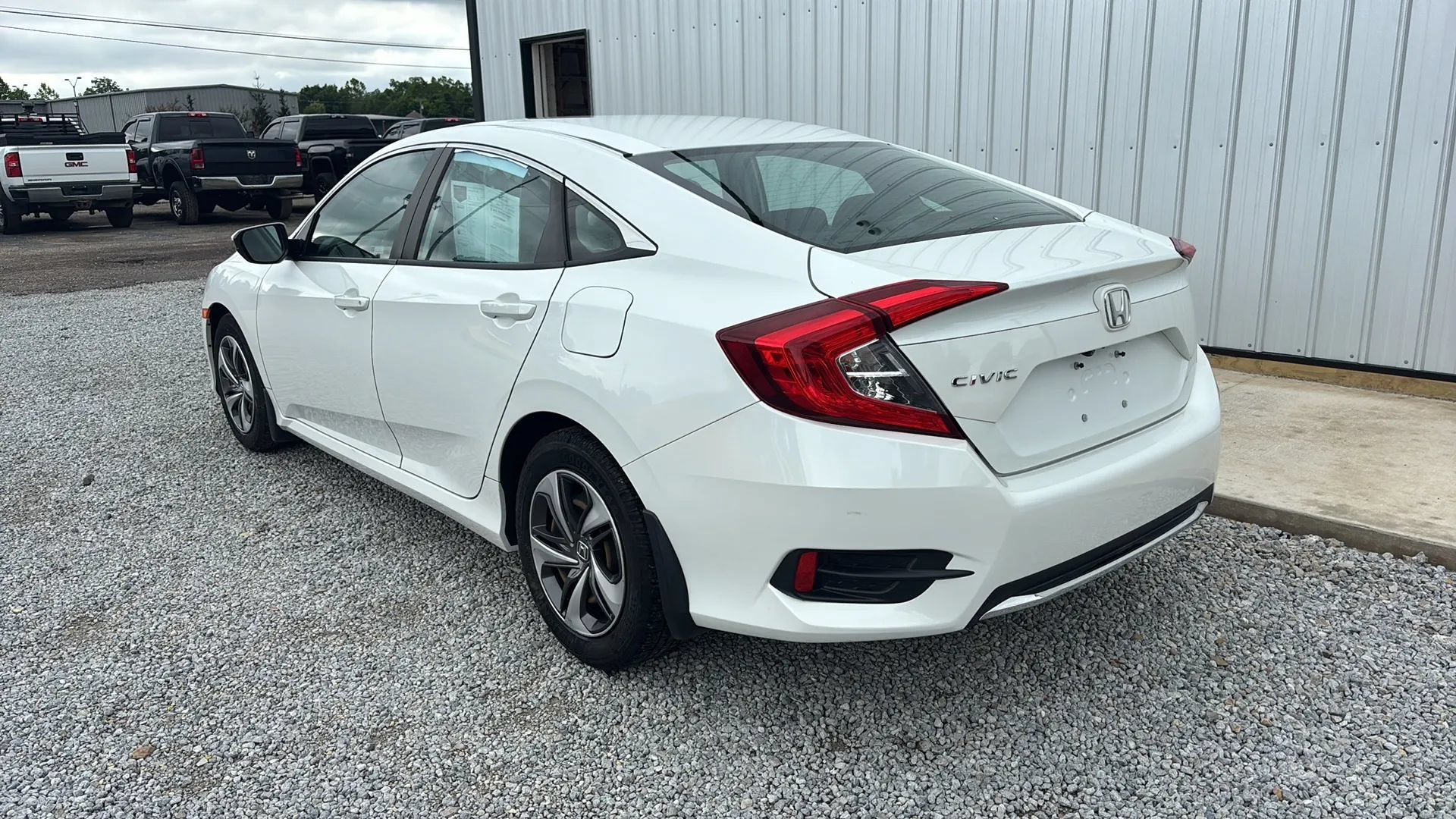 Used 2019 Honda Civic LX image 3