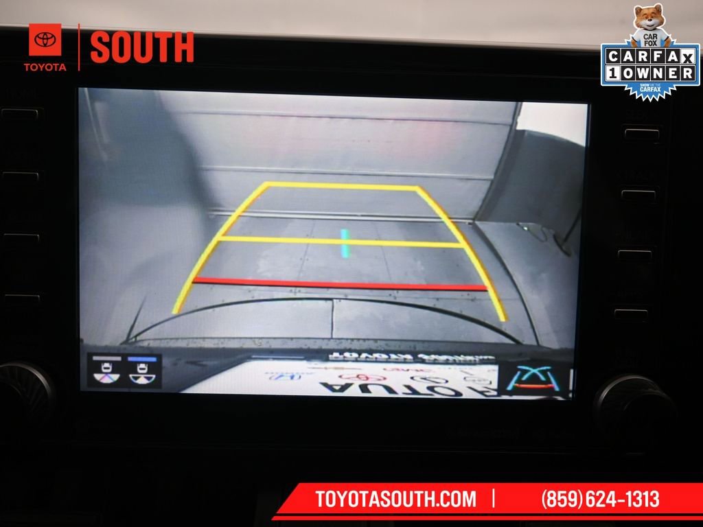 Used 2021 Toyota RAV4 XLE w/ Convenience Package image 14