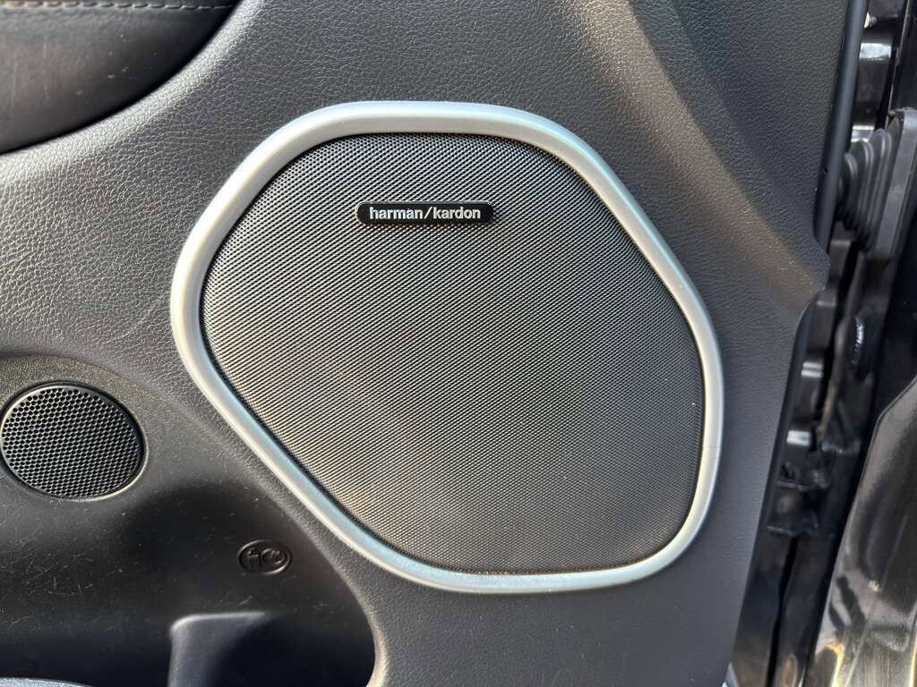 Used 2015 Jeep Grand Cherokee High Altitude image 16