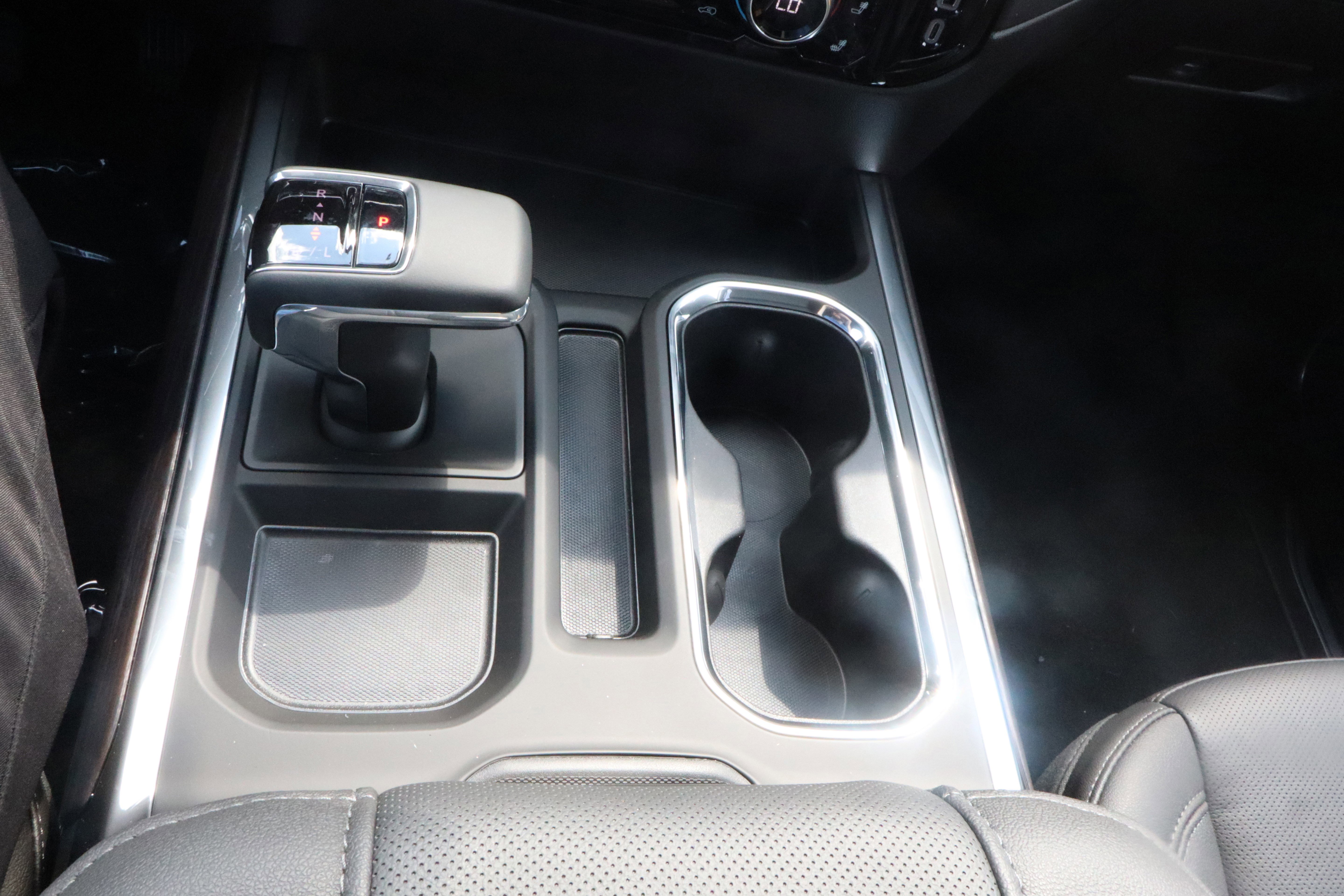 New 2026 GMC Sierra 1500 SLT w/ SLT Premium Plus Package image 15