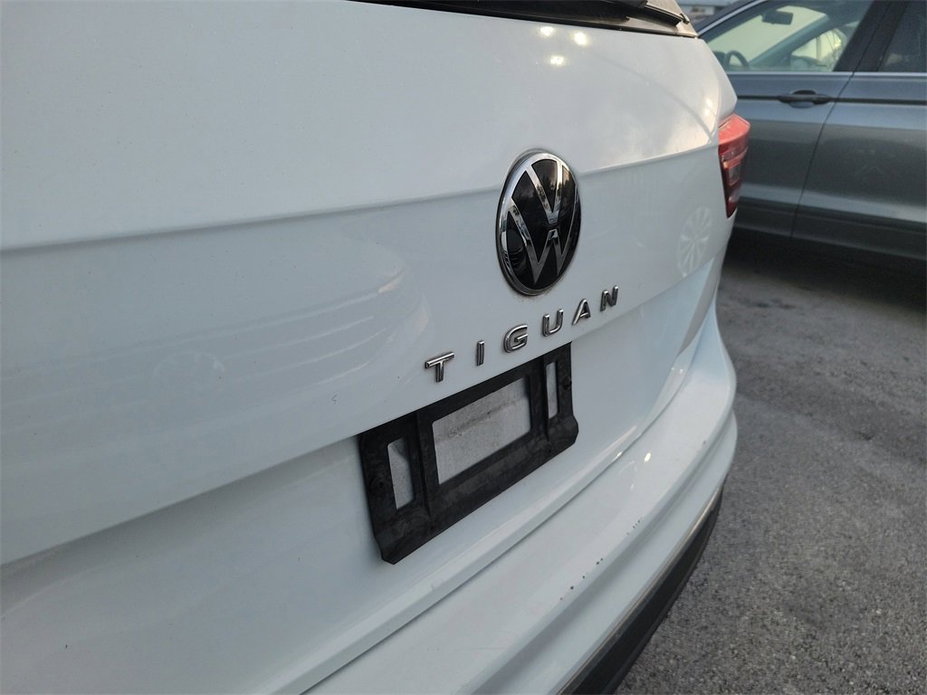 Certified 2024 Volkswagen Tiguan S image 8