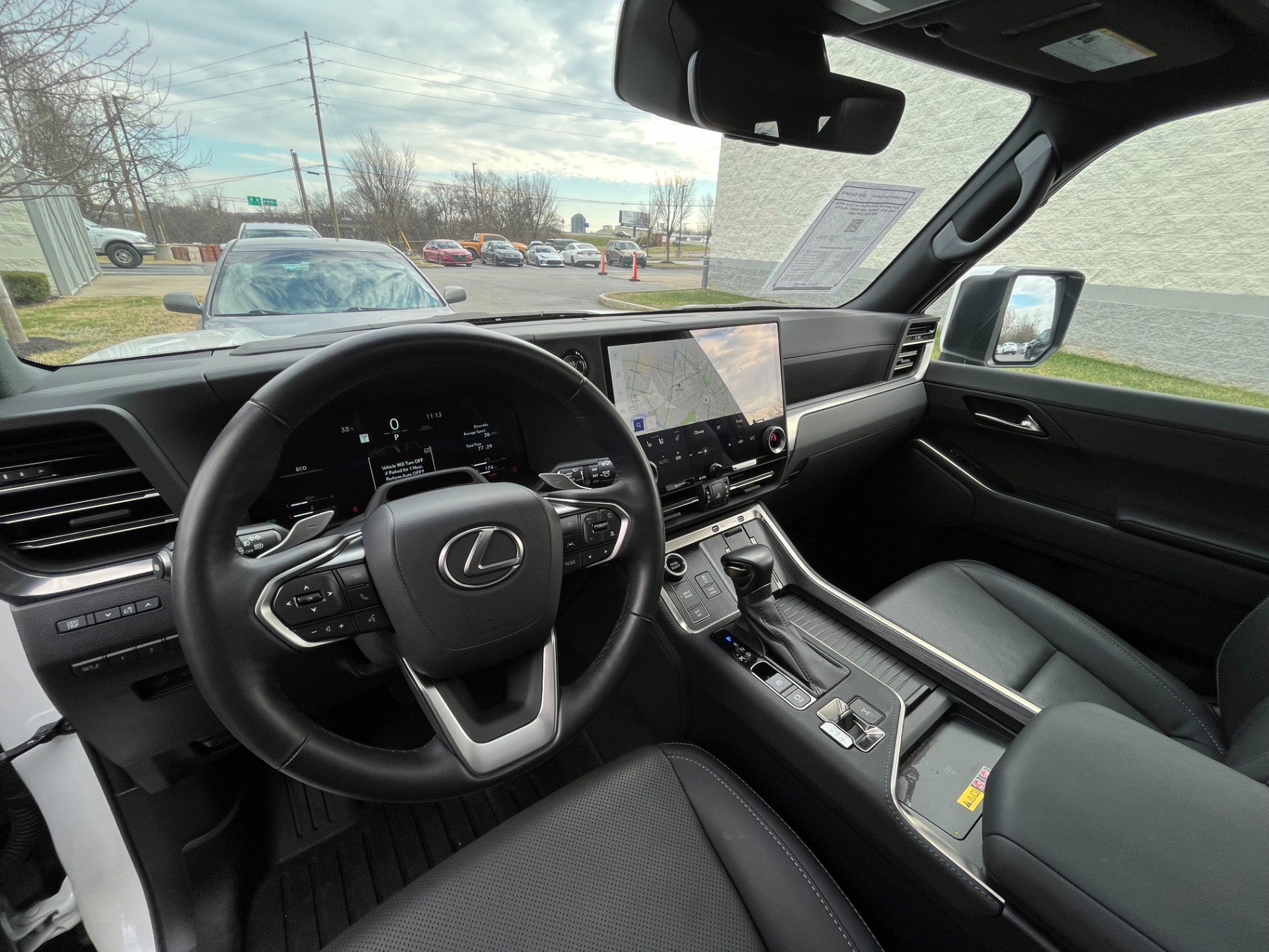 Used 2024 Lexus GX 550 w/ Accessory Package (Z1) image 24