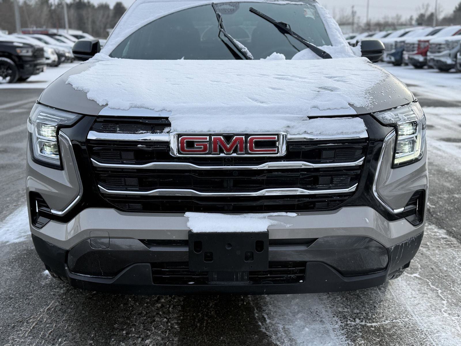 Certified 2025 GMC Terrain Elevation image 2