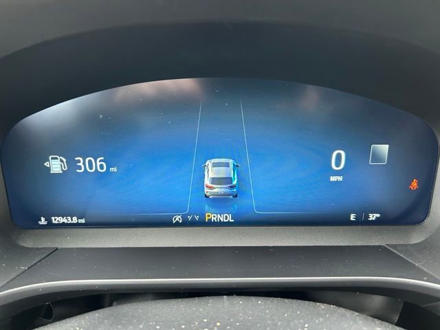 Certified 2023 Ford Escape Platinum w/ Premium Technology Package image 2