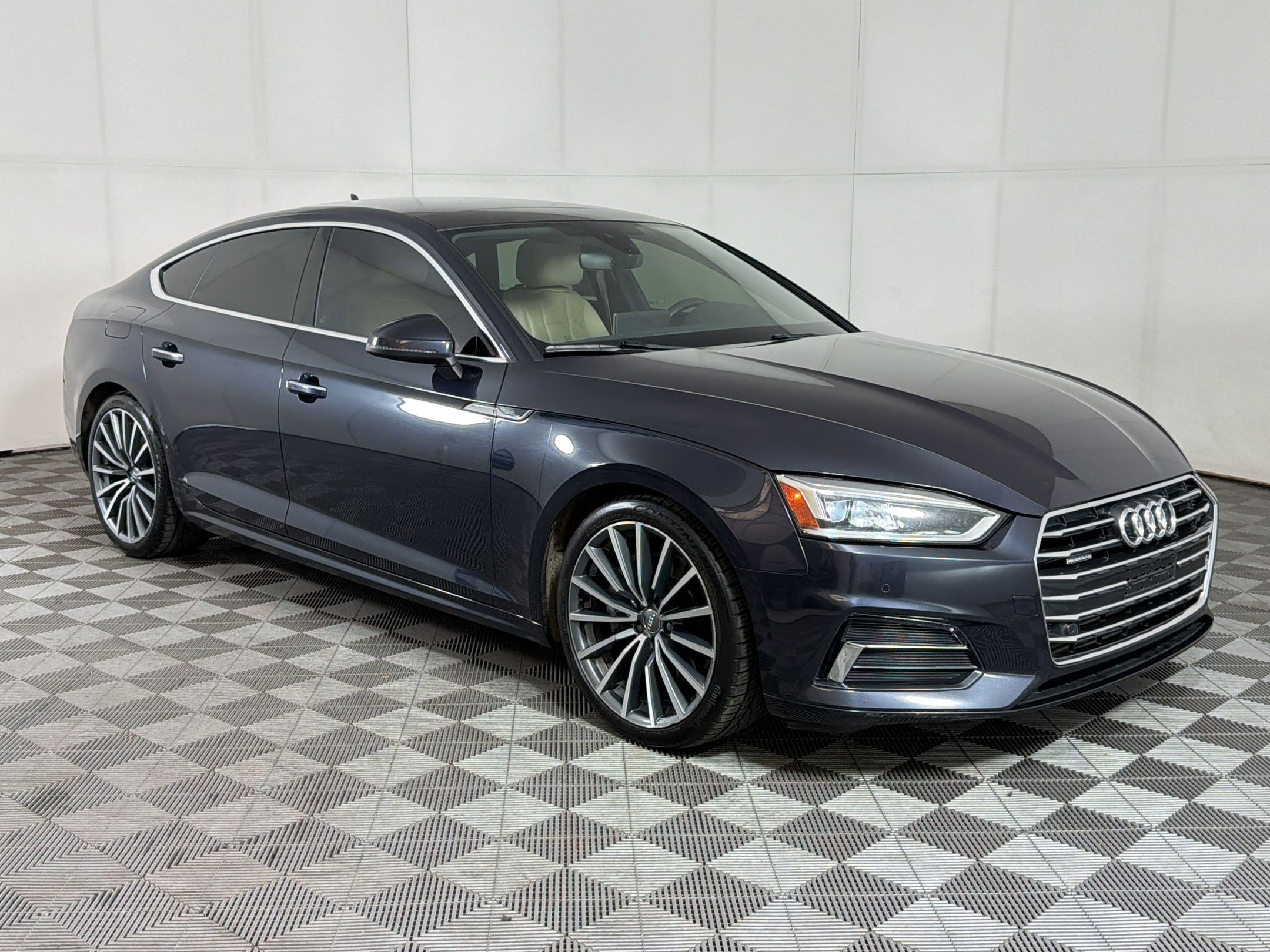 Used 2018 Audi A5 2.0T Premium Plus w/ Premium Plus image 7
