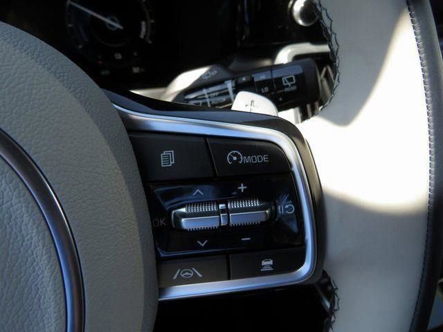 Certified 2023 Kia Sorento SX Prestige image 41