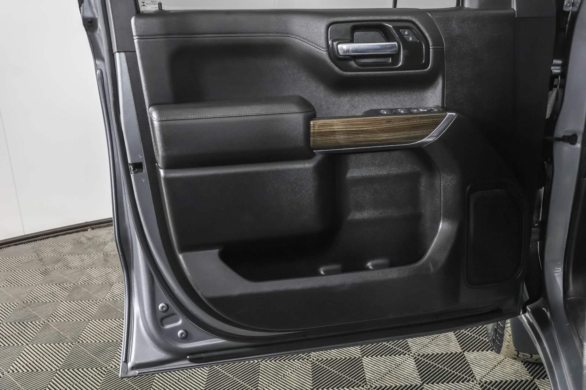 Used 2022 Chevrolet Silverado 1500 RST image 36