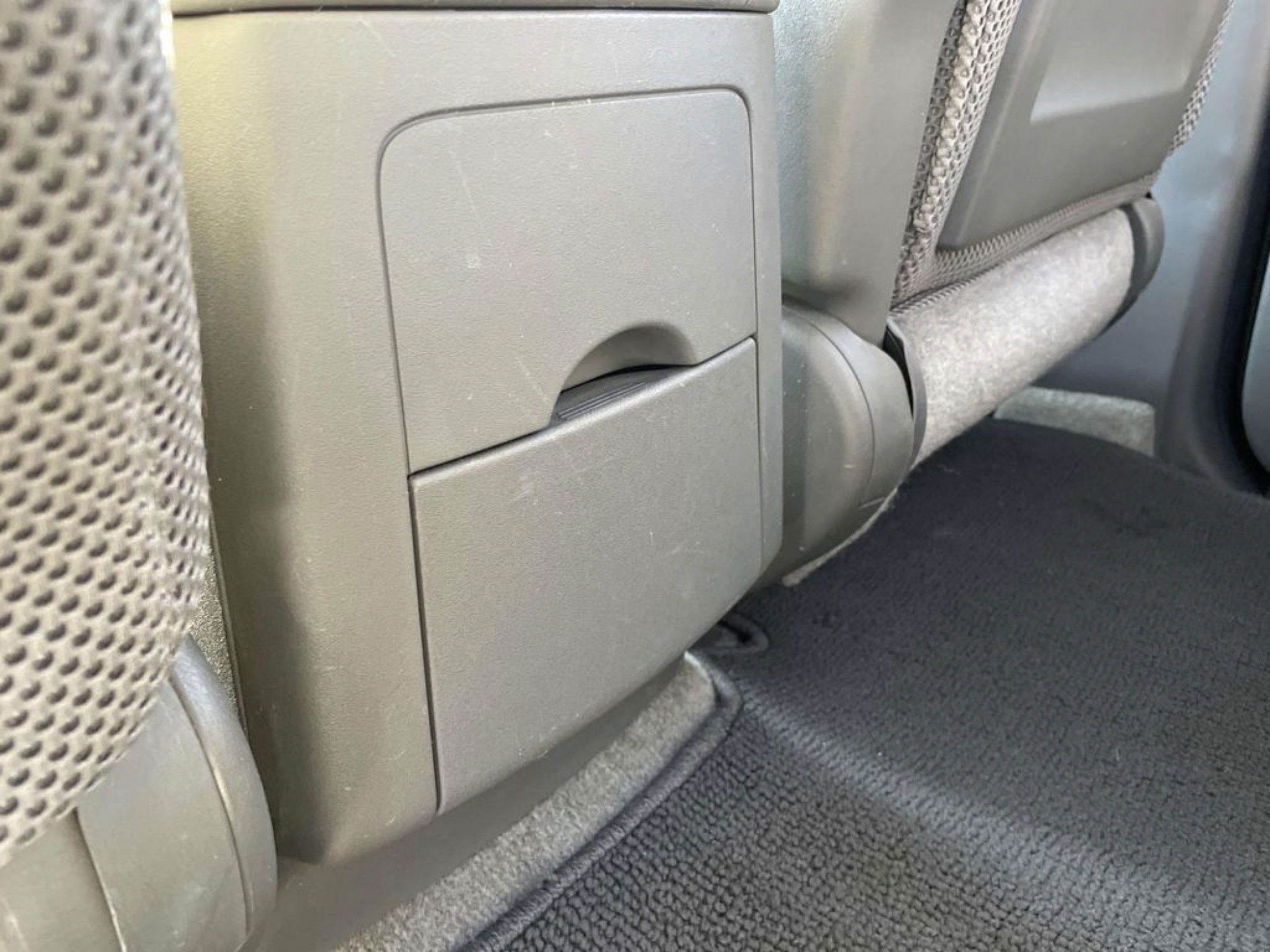 Used 2014 Nissan Frontier SV w/ SV Value Truck Package RWD image 10