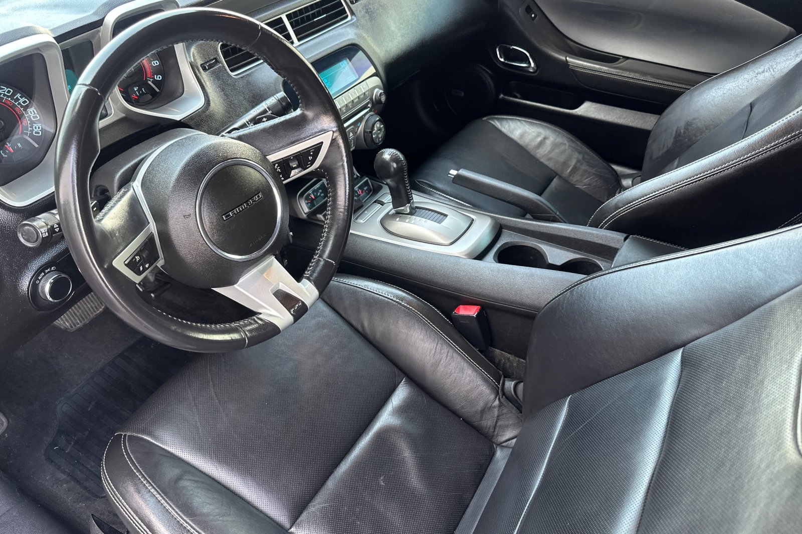 Used 2010 Chevrolet Camaro SS w/ RS Package image 10