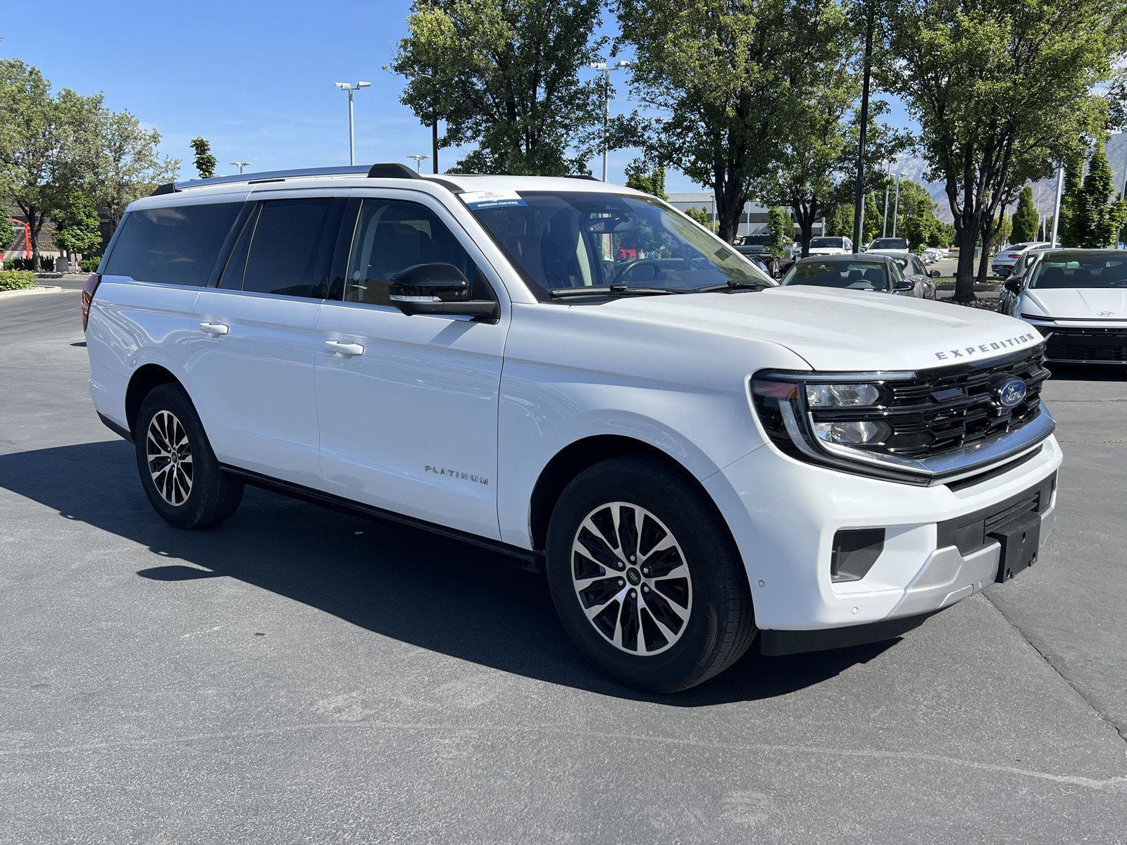 Used 2025 Ford Expedition Max Platinum AWD/4WD image 5