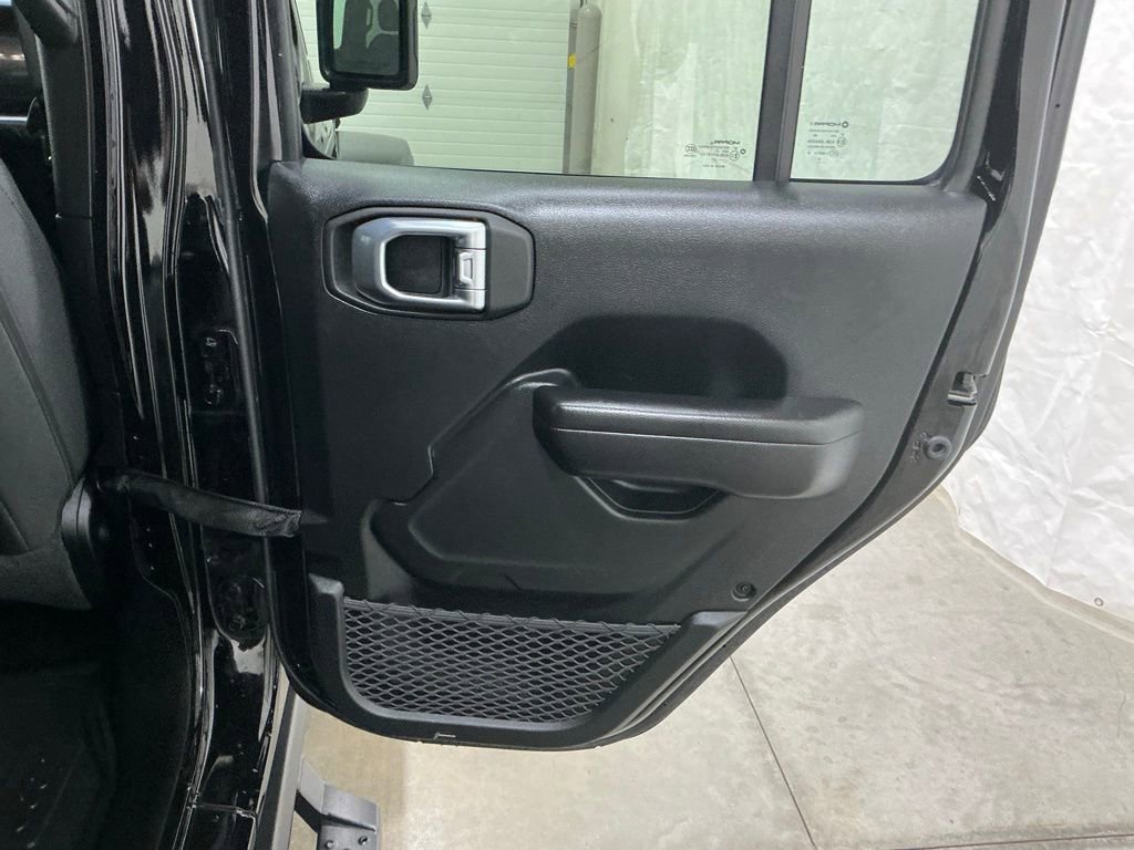Used 2021 Jeep Wrangler Unlimited Sport image 26