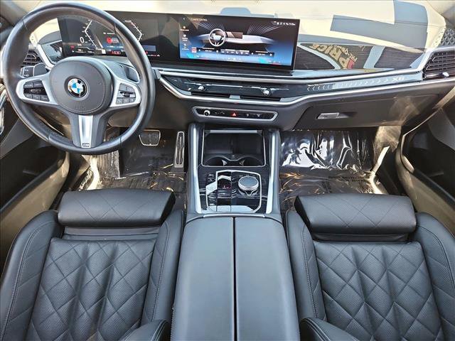 Used 2026 BMW X6 xDrive40i AWD/4WD image 19