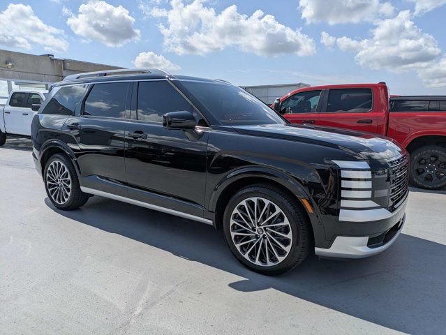 Used 2026 Hyundai Palisade Calligraphy FWD image 1