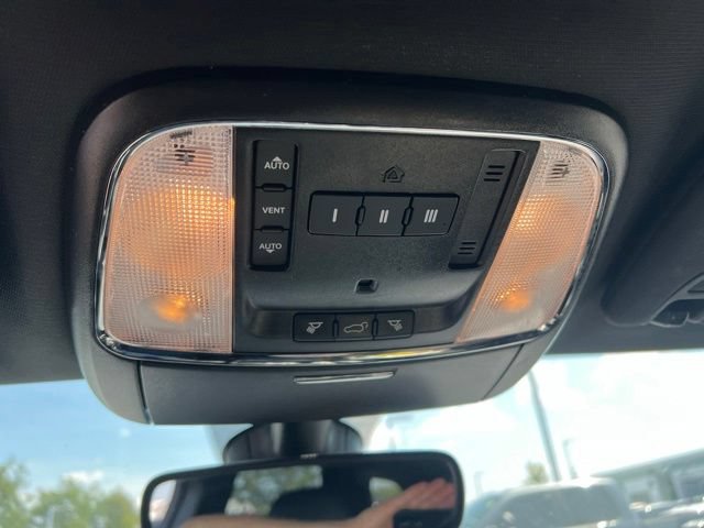 Used 2018 Dodge Durango GT w/ Premium Group AWD/4WD image 24