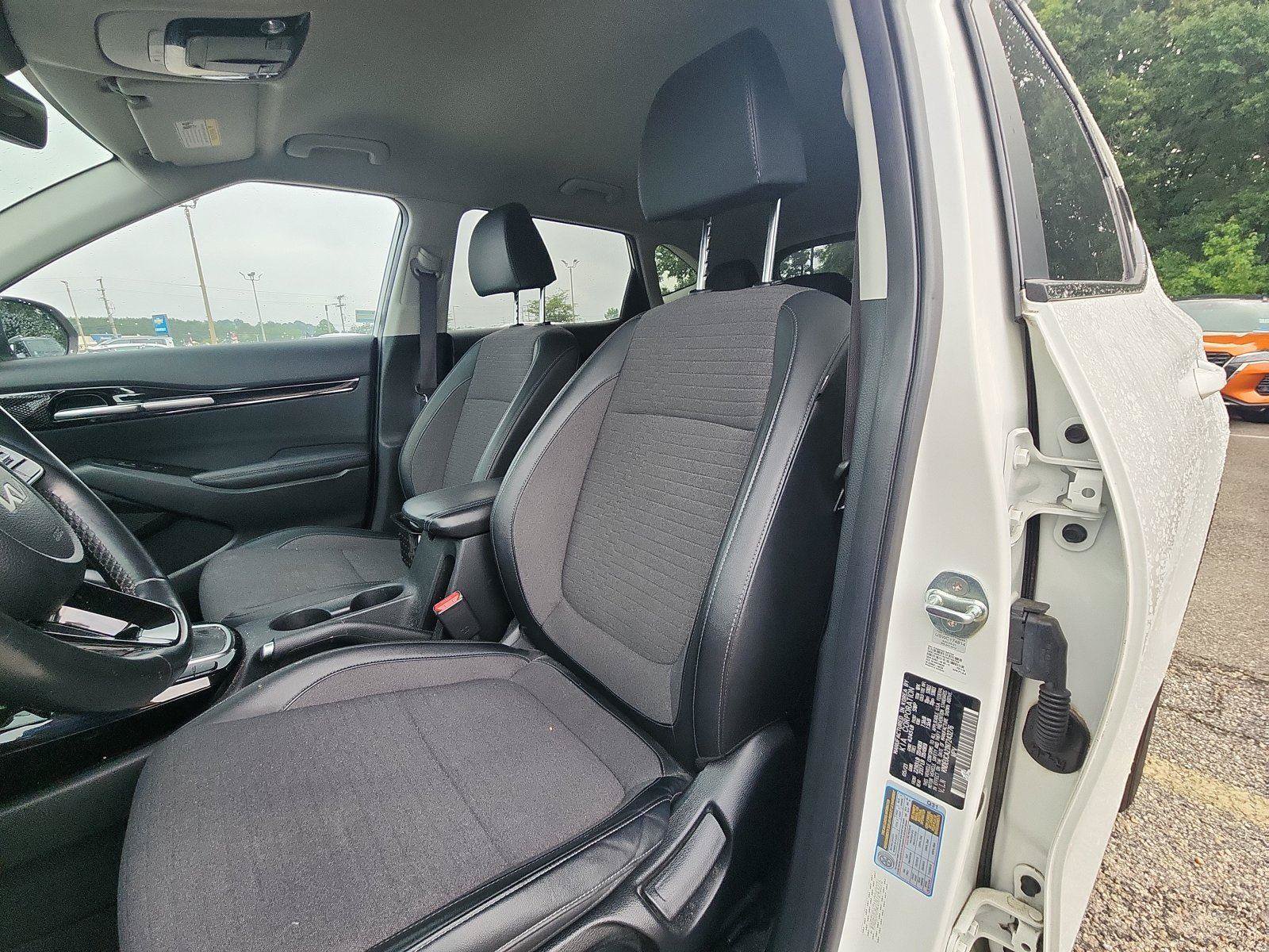 Used 2022 Kia Seltos Nightfall Edition AWD/4WD image 17